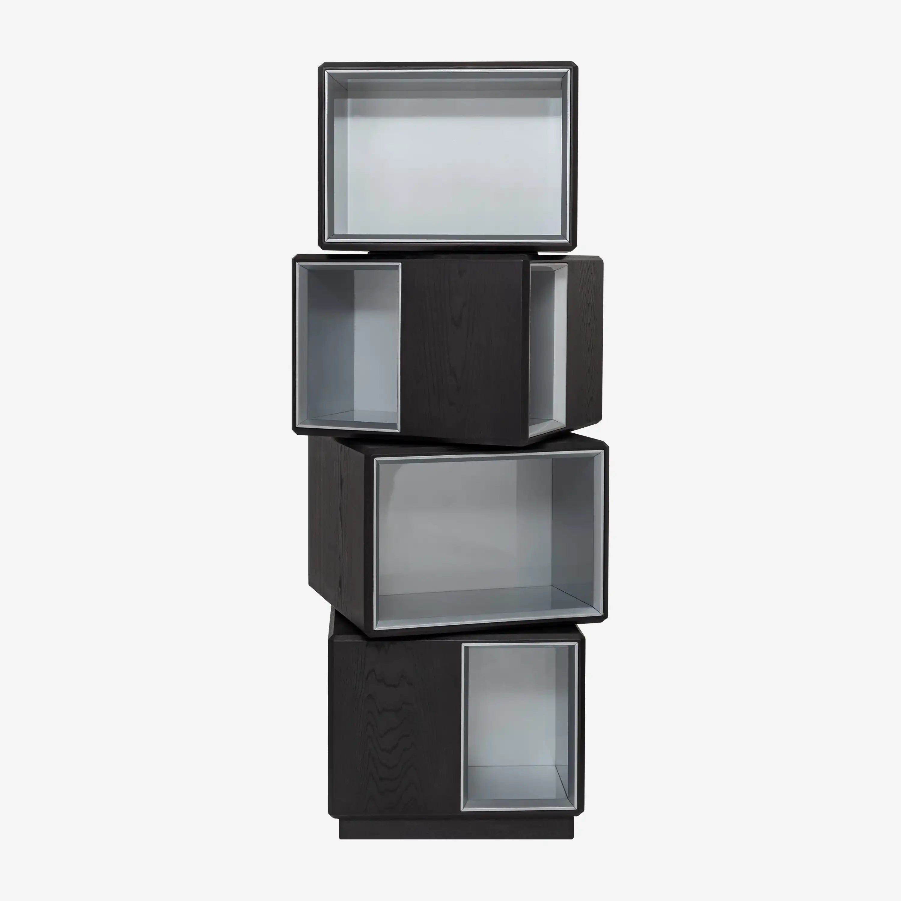 Alessia Cabinet